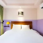Ahu Hotel & Apartment